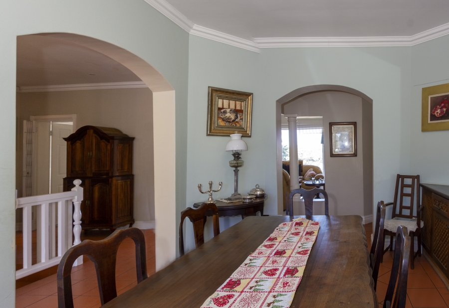 5 Bedroom Property for Sale in Kleinemonde Eastern Cape